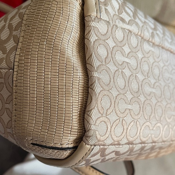 Coach Madison Pearlescent Khaki Georgie Op Art Convertible Satchel #A1420-30406 - Picture 4 of 11